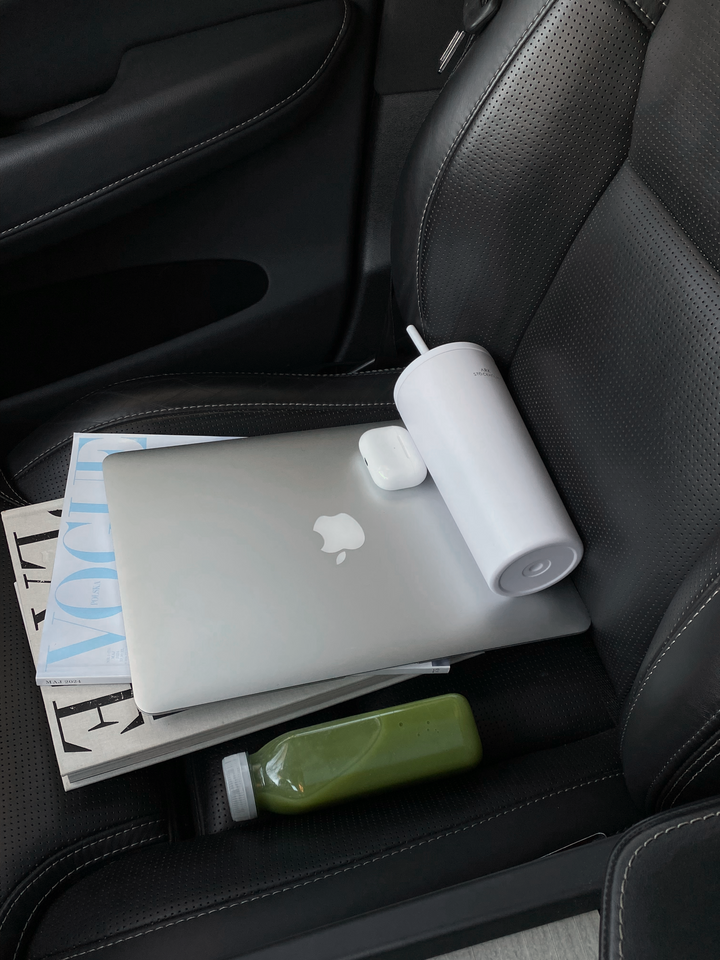 Classic Midi tumbler Icy White